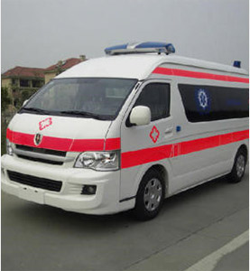 巴马上汽大通救护车